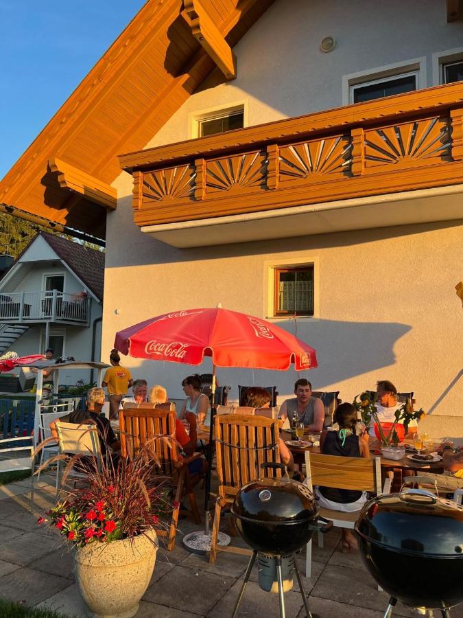 Ferienwohnung Ramsbacher フェルデン・アム・ヴェルターゼー エクステリア 写真