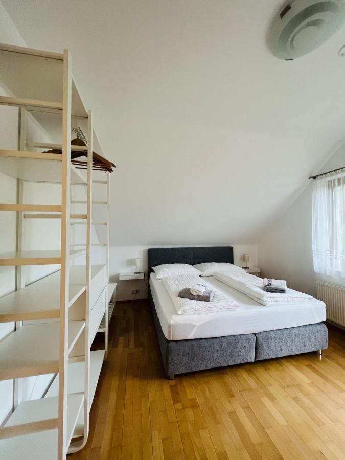 Ferienwohnung Ramsbacher フェルデン・アム・ヴェルターゼー エクステリア 写真